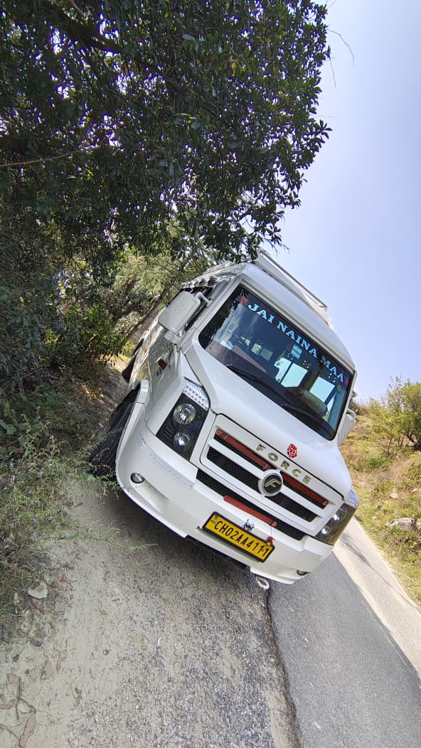 12 Seater Tempo Traveller in Chandigarh Booking
