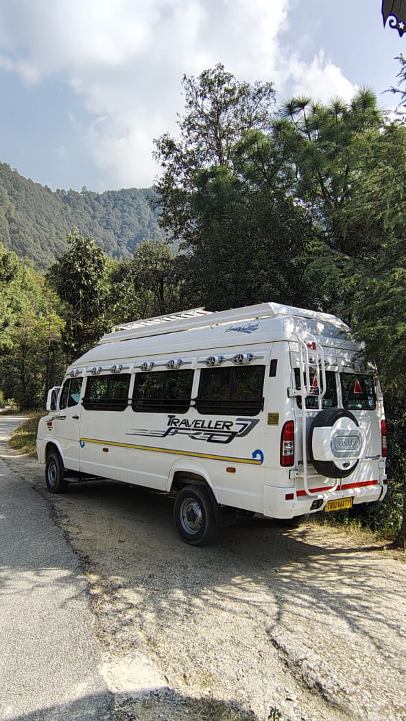 Tempo Traveller Hire in Chandigarh for Outstation Trip